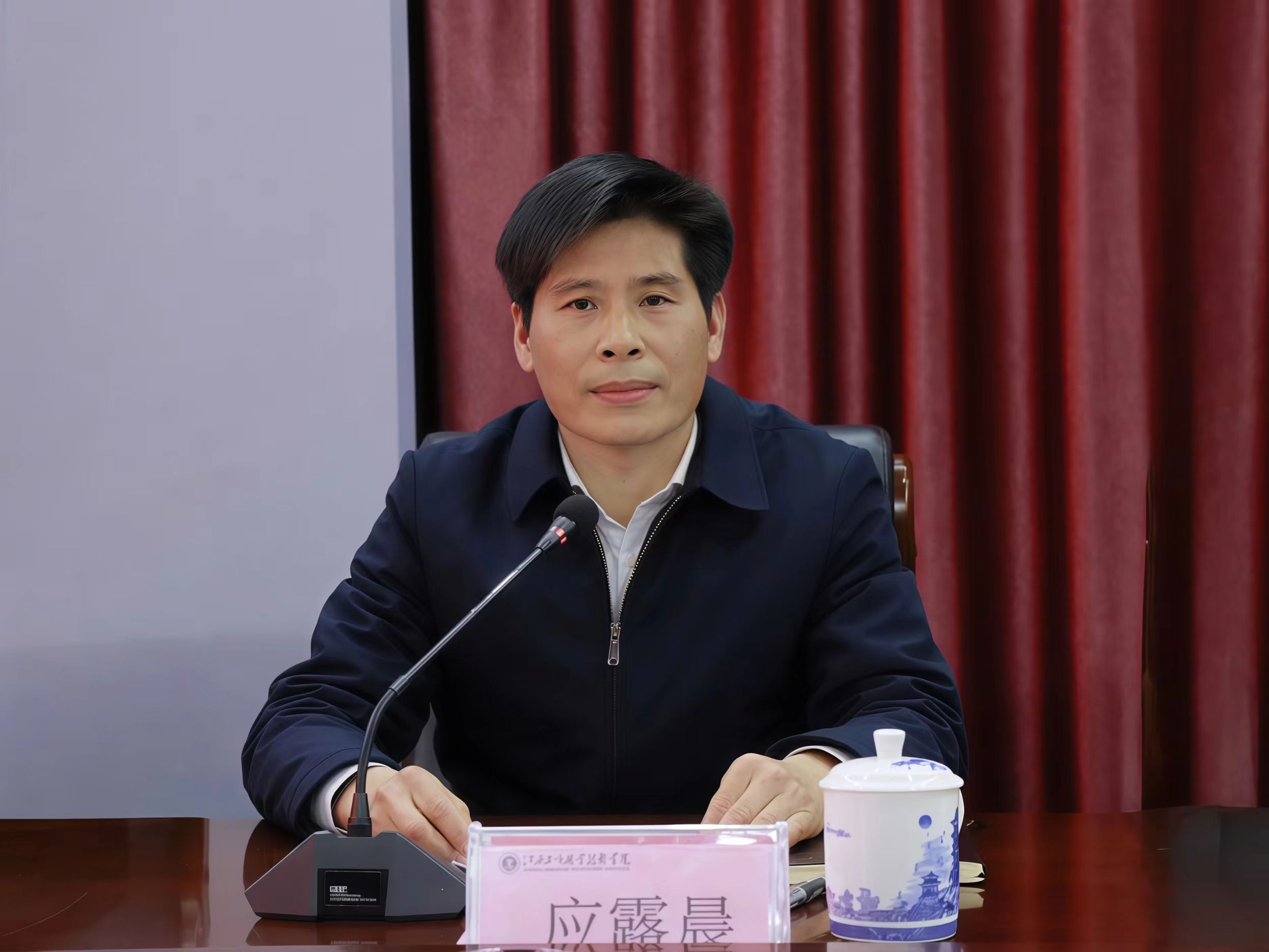 正在上傳... 正在上傳...