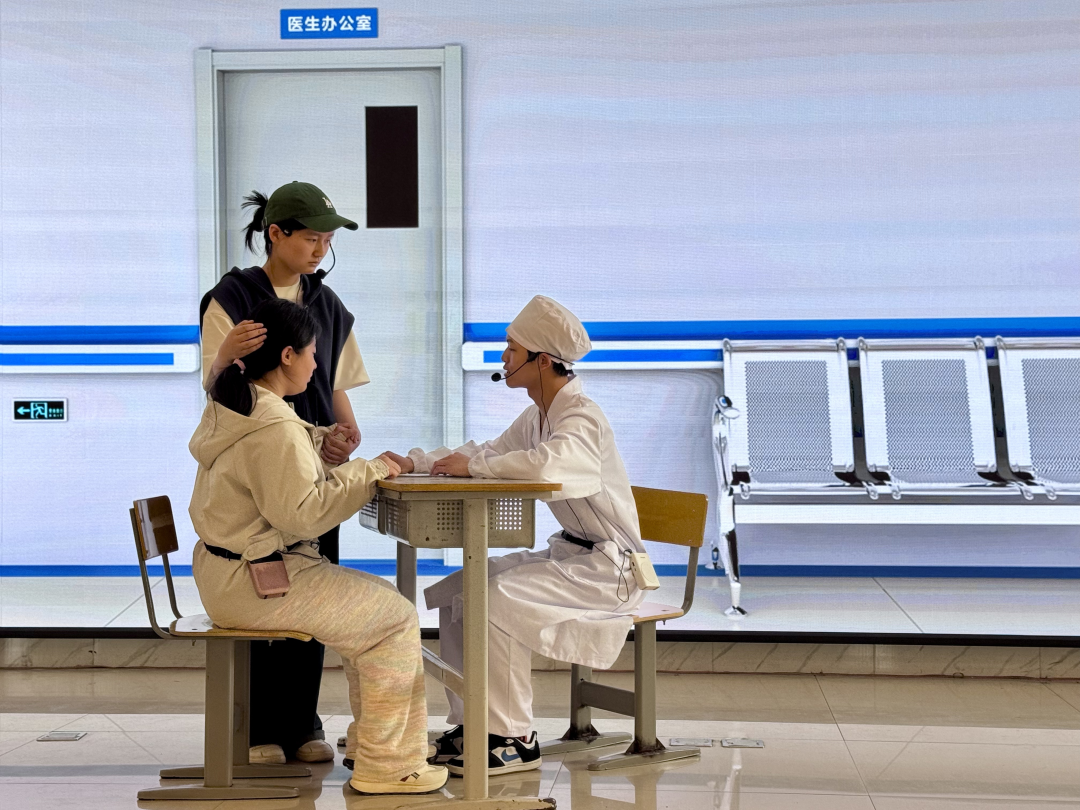 正在上傳...