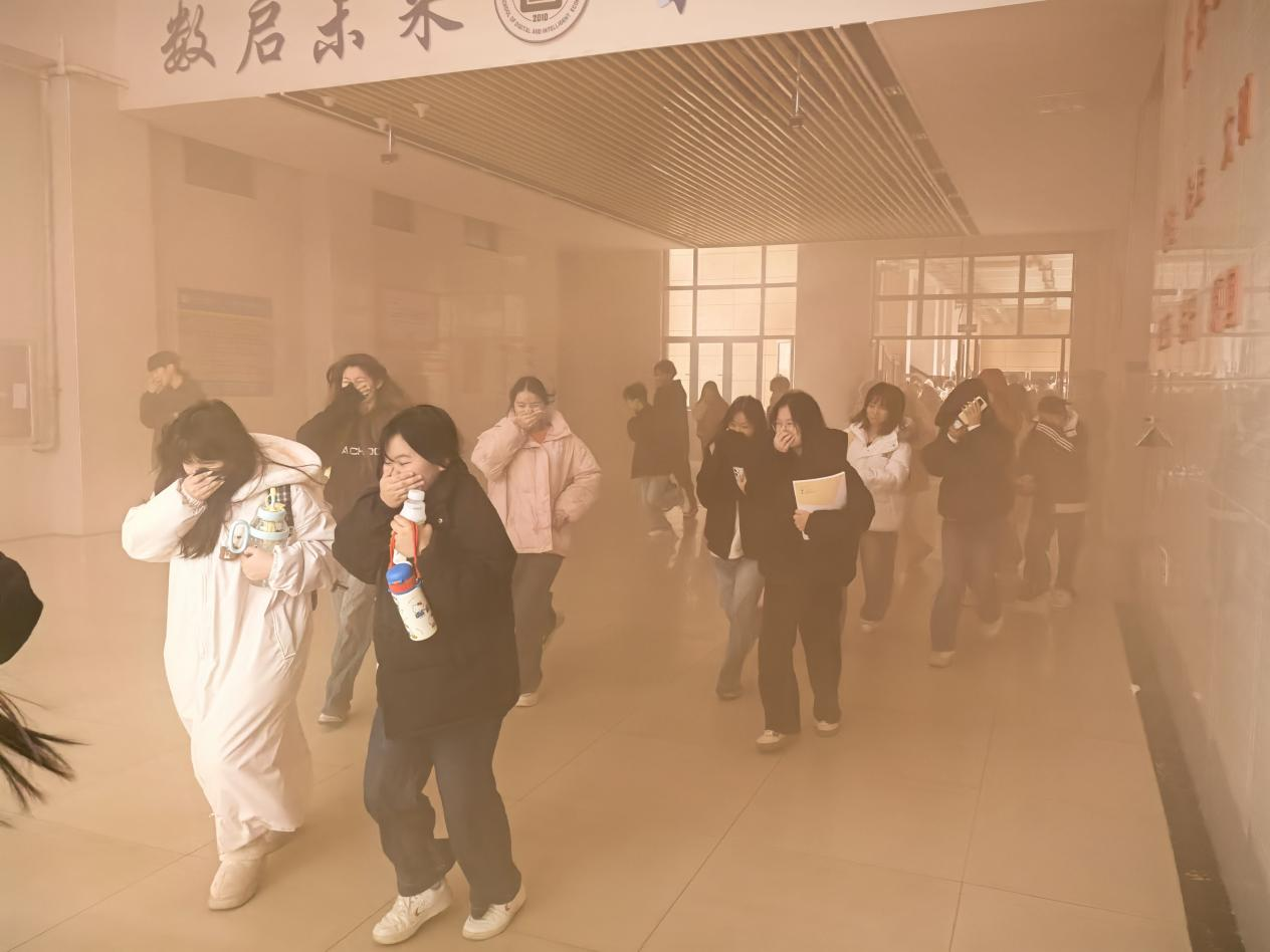 正在上傳...