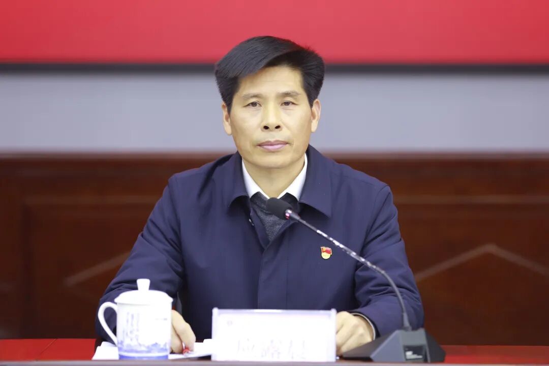 正在上傳...