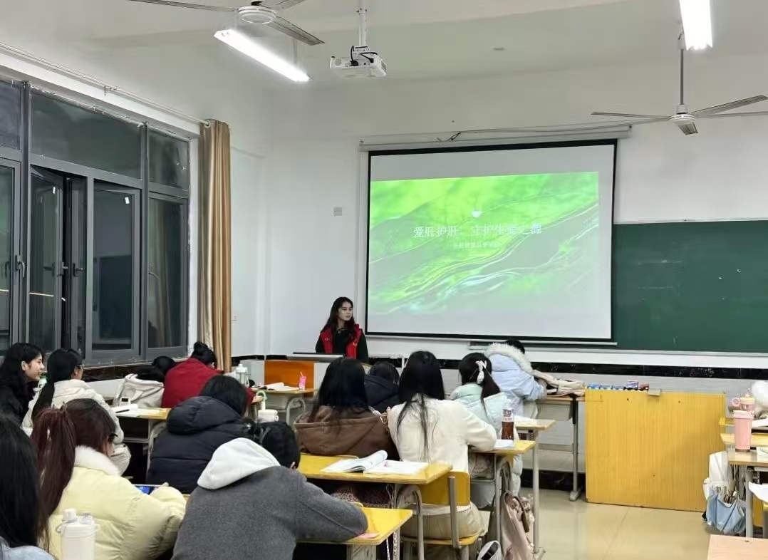 正在上傳...